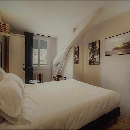 Urban Style Hotel Des Carmes Aurillac Exterior foto