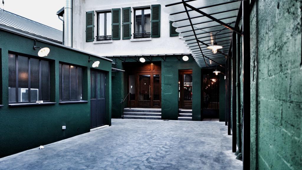 Urban Style Hotel Des Carmes Aurillac Exterior foto