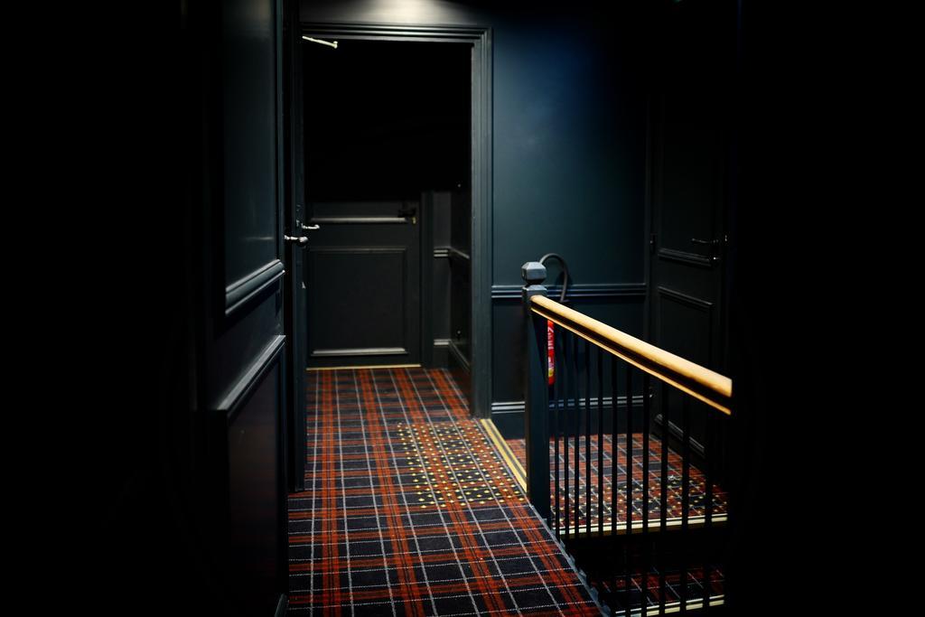 Urban Style Hotel Des Carmes Aurillac Exterior foto